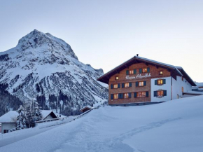 Pension Alpenfluh, Lech, Österreich